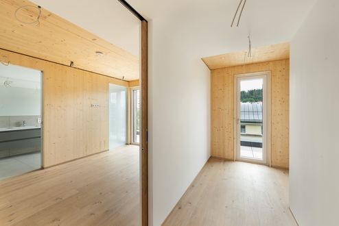 Partition wall with sliding door © Foto Gretter / Unterberger Immobilien