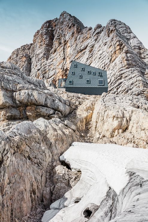 Cabane « Seethalerhuette » au pied du Haut Dachstein © PREFA/Croce & Wir